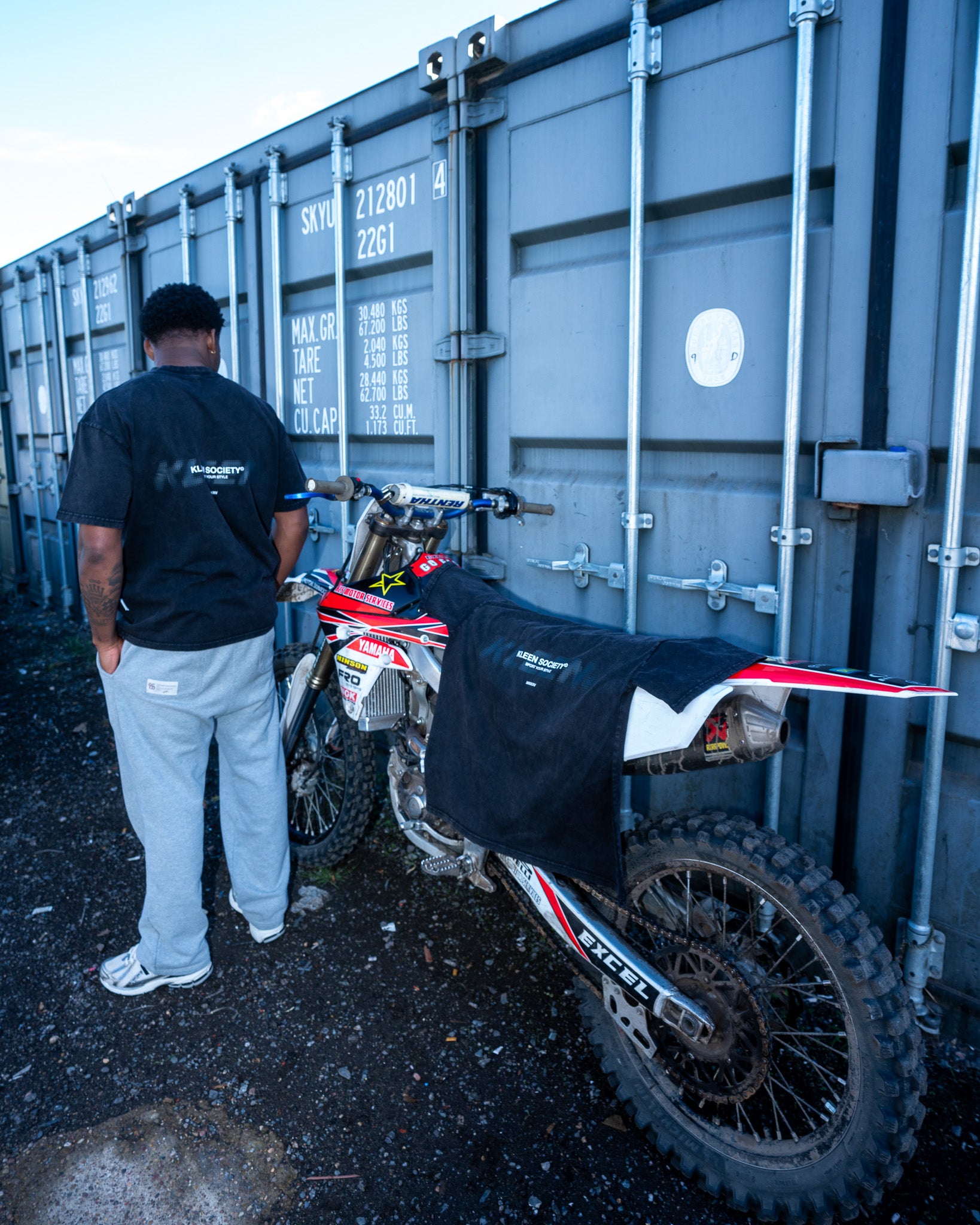 KLEEN Staple Box Tee